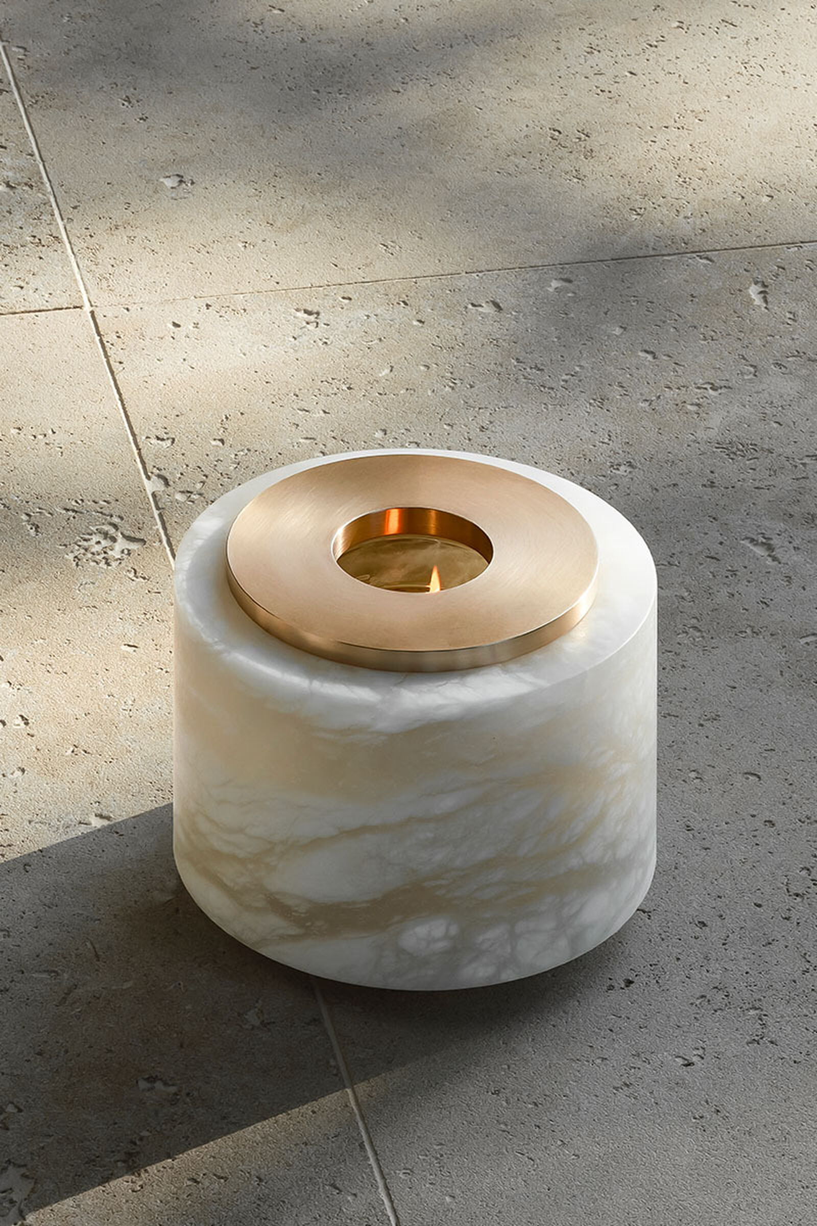 Balo Design Boutique | BALO POT IN ALABASTER WHITE MET DEKSEL IN…