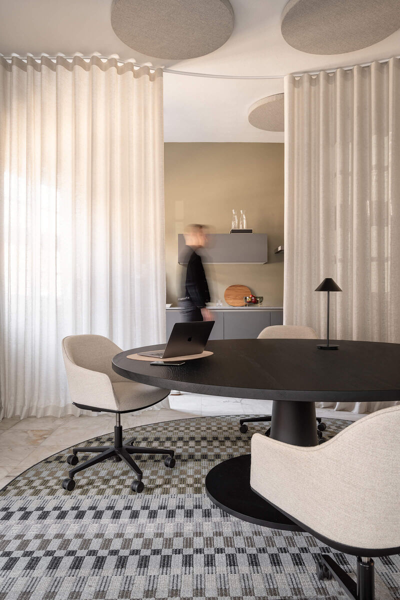 Balo Design Boutique | Office F